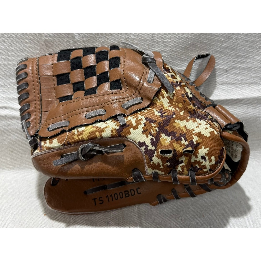 DSG Eazy Close 11 In Baseball Glove Brown Digital Camo TS1100BDC Left Hand Throw